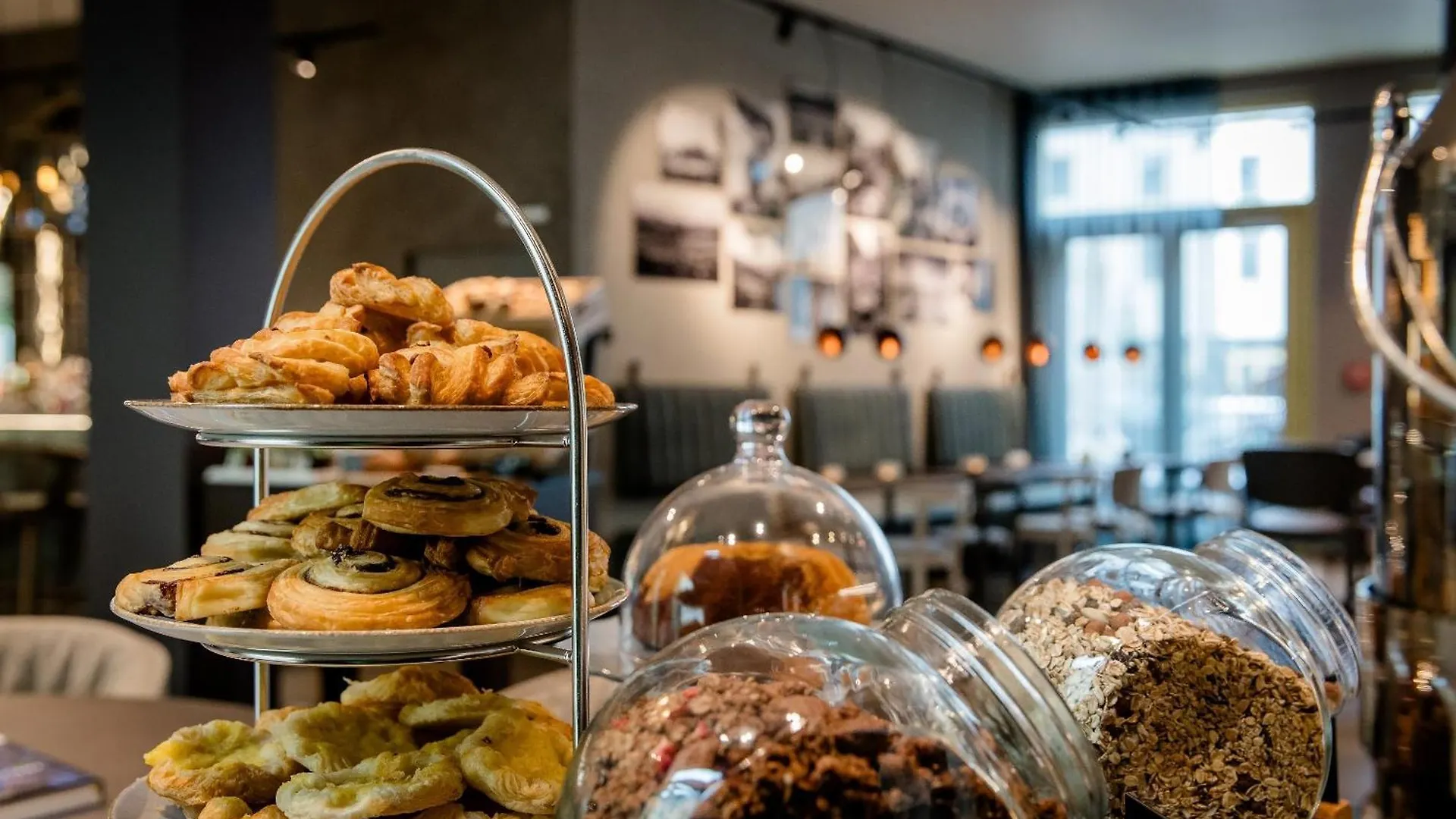 *** Hotel Motel One Wuerzburg Germany